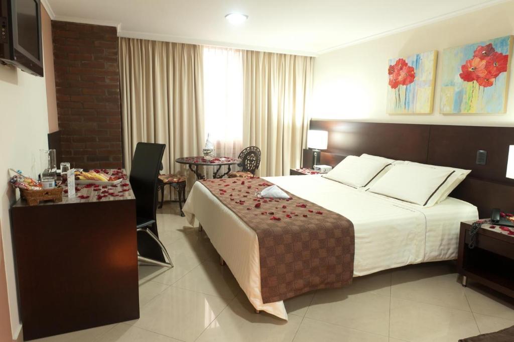 Hotel Alameda De La 10 メデジン 部屋 写真